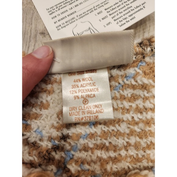 Boyne Valley Weavers Poncho Cape Shawl Wool Alpaca Ireland Fringe Hand Woven NWT - Picture 4 of 9